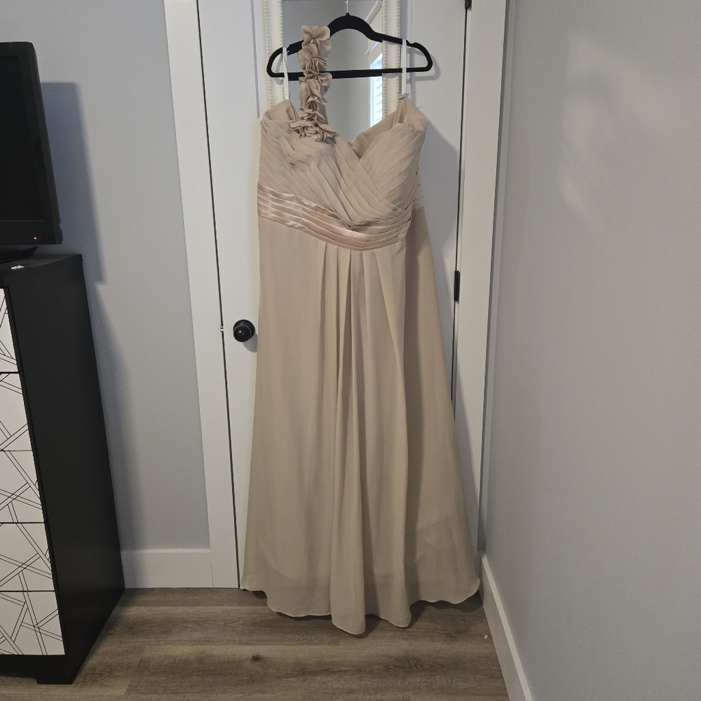 NWT One-Shoulder Dress